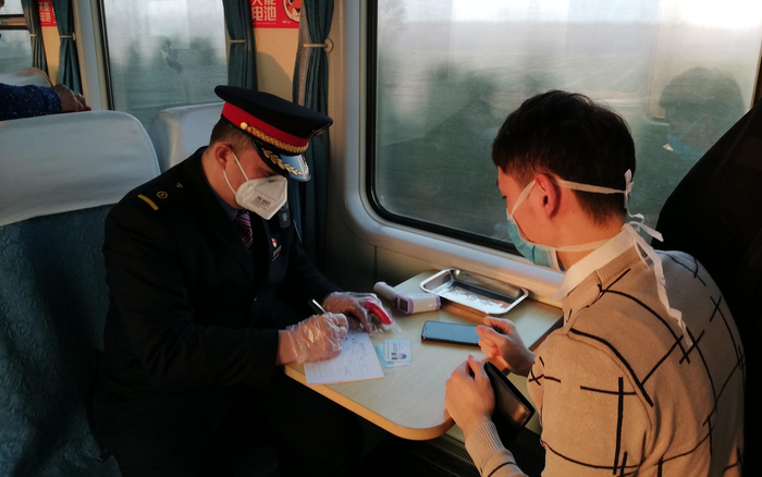 疫情期间，列车顺利开行。受访者供图