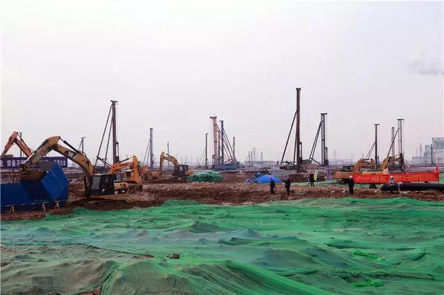 连云港盛虹炼化、中化、斯尔邦、卫星石化等16个项目入选江苏省2020年重大项目，总投资达3221.5亿元