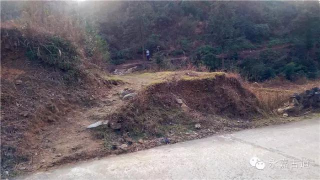 温州吊坦漈古道，瀑飞水奔，奇石林立，箬叶招人，风景奇美