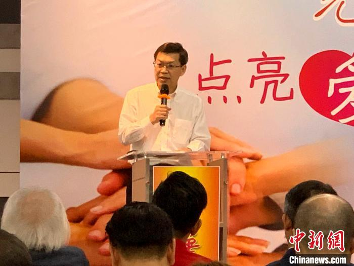 鲁世巍总领事在开幕式上致辞。　陈悦 摄