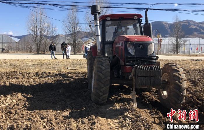 四川甘孜州：疫情下藏族群众的别样新年