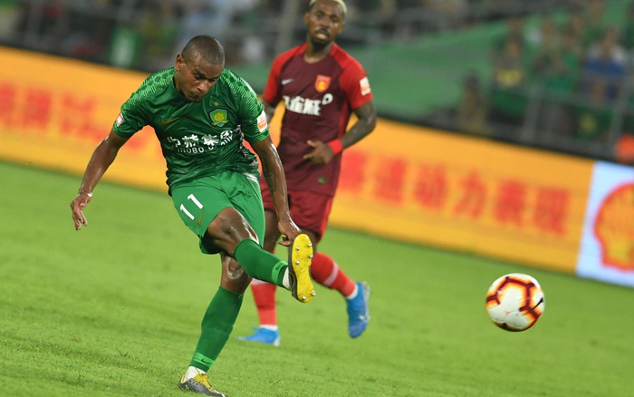 去年8月，费尔南多完成国安首秀。新京报记者&nbsp;吴江&nbsp;摄