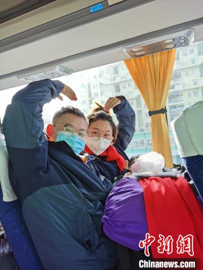 突如其来的新冠肺炎疫情彻底打乱了于景海与周玲亿的计划。　叶佳琪 摄