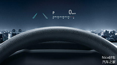 HUD是科技版车型的专属