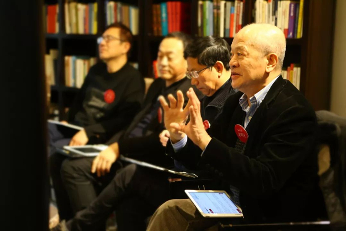  图：Savio在湖畔大学面试场