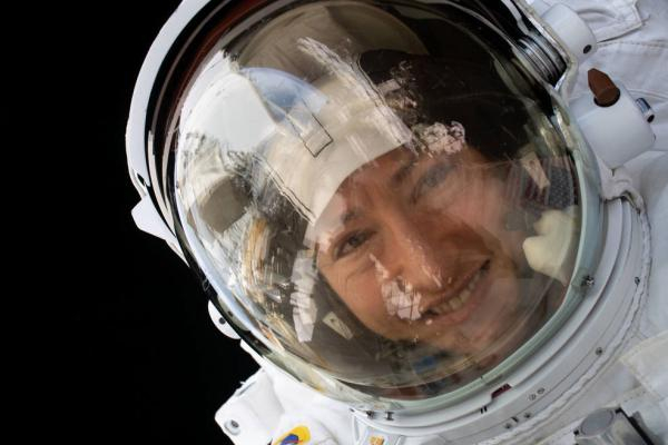 Christina Koch今年1月15日的太空行走