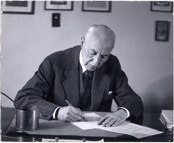 温斯洛（Charles Amory Winslow, 1877-1957）