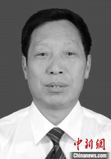 刘永柏连日坚守防疫一线突发脑溢血去世。　江油市委宣传部提供