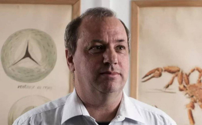 法国流行病学家——Piarroux