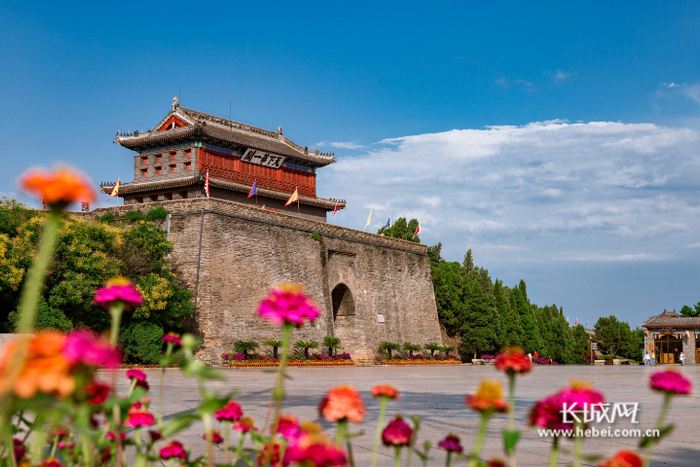 山海关古城——雄关。孙志刚 摄