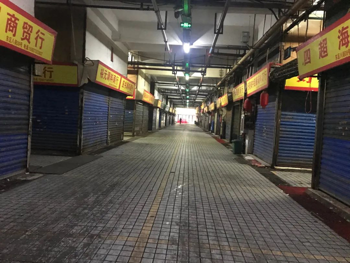 华南海鲜市场于2020年1月1日被封闭。（本刊记者/彭丹妮 摄）