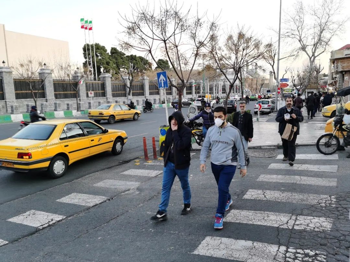 伊朗街头戴口罩的人寥寥无几　方玉儿供图