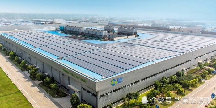 协鑫集成两跌停后火速自救:大股东联手国资增持10亿,跨界发展储能电池