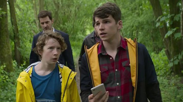 《陌生人》剧照