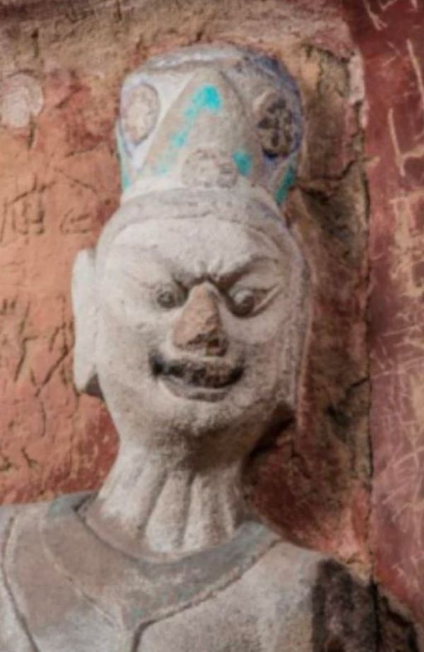 第12窟窟门西壁