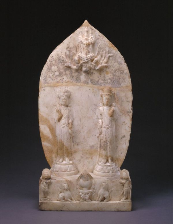 北齐太宁二年（562年）造  吴子汉造石双观音像  高45厘米  宽26厘米