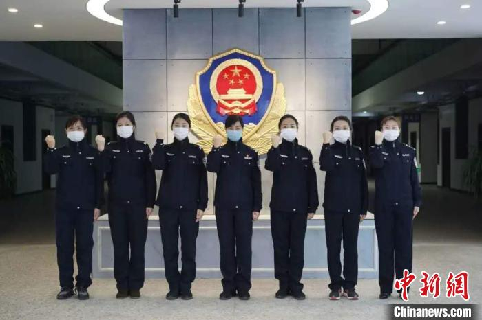     邢台市公安局第一看守所女子监区民警。　胡玉生　摄