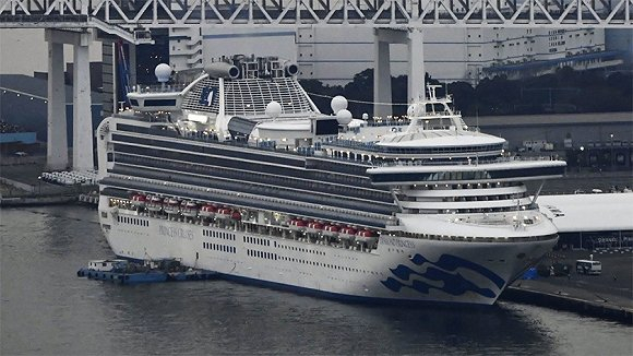  “钻石公主”号邮轮 来源：共同社