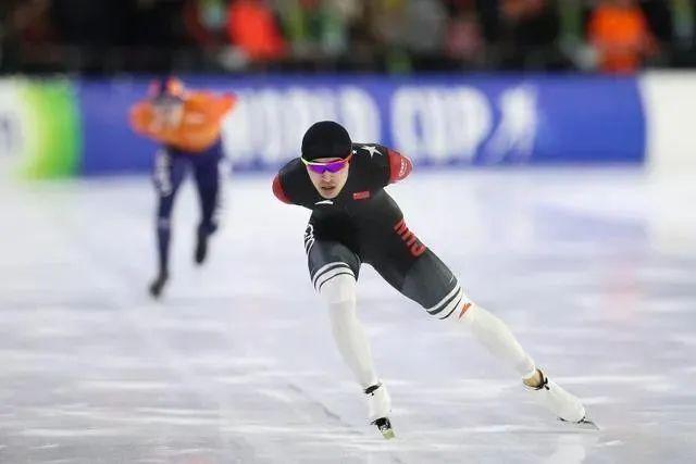 速度滑冰世界杯总决赛黑龙江小将宁忠岩获1500米年度亚军