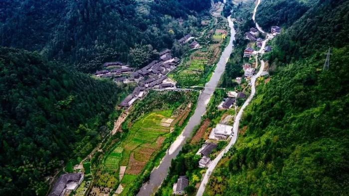 ▲宣恩沙道沟彭家寨航拍图