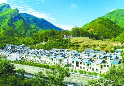 重庆市城口县岚天乡易地扶贫搬迁集中安置区。资料图片