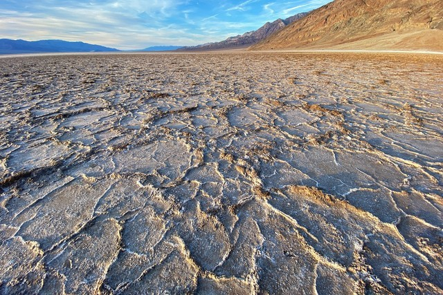 焦距：18mm、ISO 100、光圈：F5.0、快门速度：1/320s