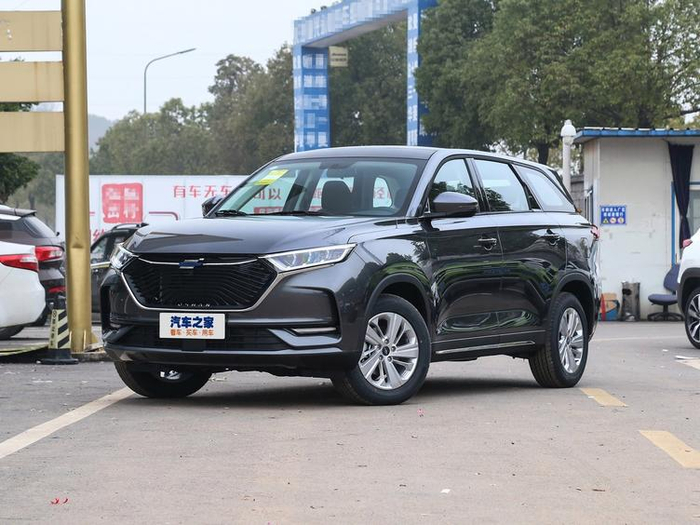 引自汽车之家图库