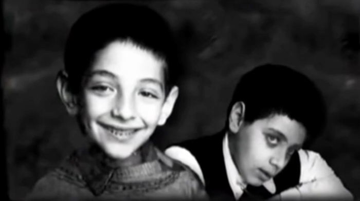 小时候的Gregory（左） 和 David（右） 图片来源：PBS