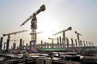 这是近日拍摄的京雄城际铁路雄安站施工现场。新华社记者牟宇 摄