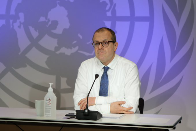 △图为世卫组织欧洲地区主任汉斯·克鲁格在4月23日的新闻发布会上