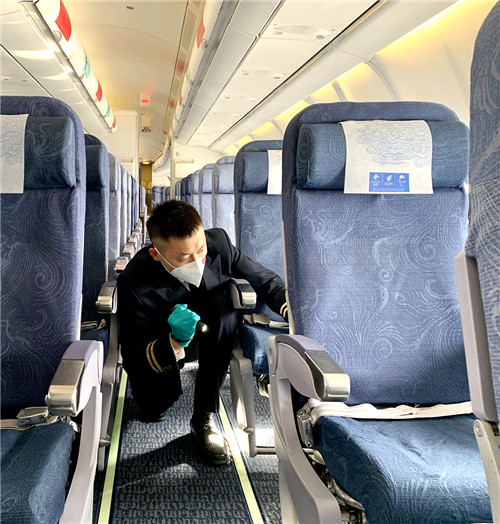 空保人：我能够感受到他们即将回家的激动