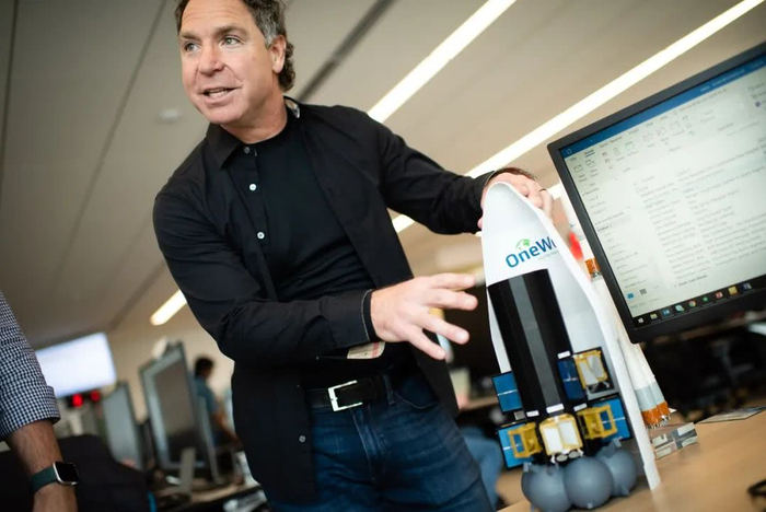 OneWeb创始人格雷格·惠勒(Greg Wyler)，图源/CNBC