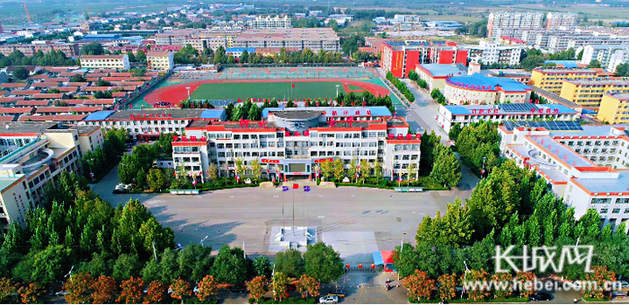 河北衡水景县中学俯瞰图。河北衡水景县中学 供图