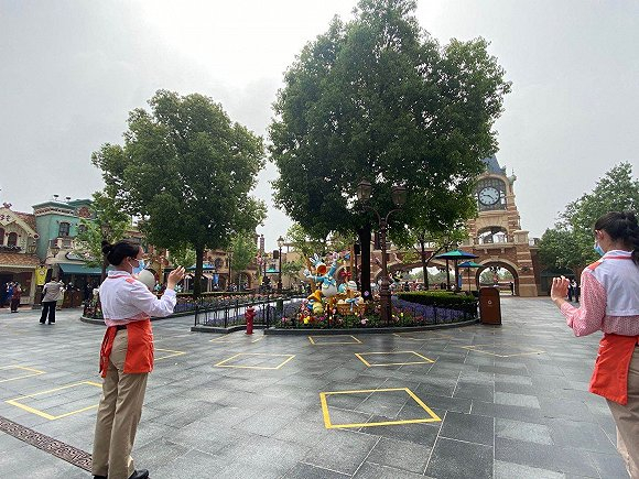 拍照处的限制区域。图片拍摄：刘雨静