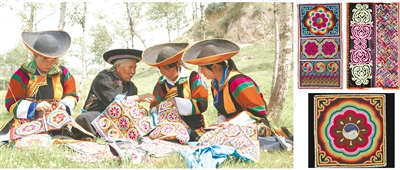 绣娘们互相交流技艺。互助金盘绣公司供图