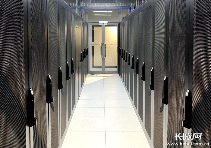 北戴河数据湖蓝光机房内景。  北京易华录 供图