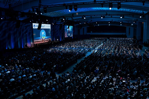2019年华盛顿国际宇航联大会现场（@维基百科）