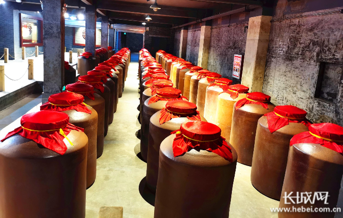 古顺酿酒传承邢酒技艺。郝艳红 摄