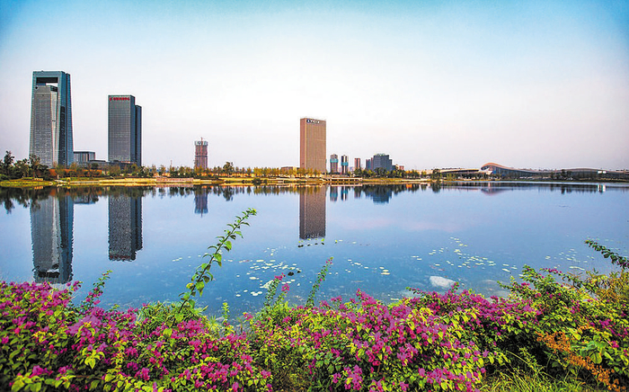 兴隆湖畔的成都科学城　天府新区供图