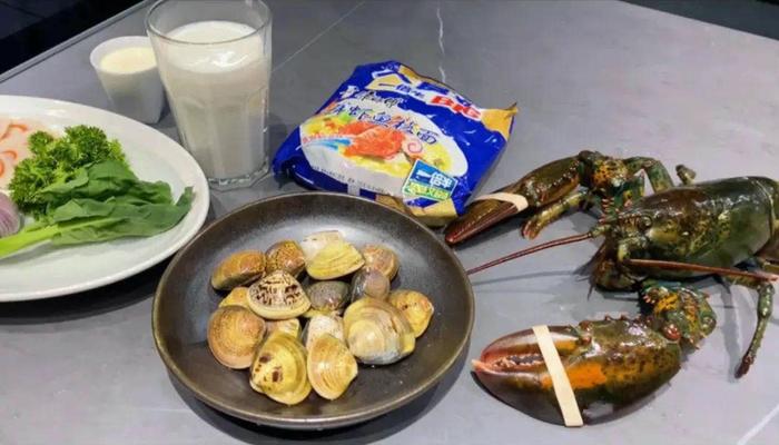 图片来源：康师傅美食纪微信公众号