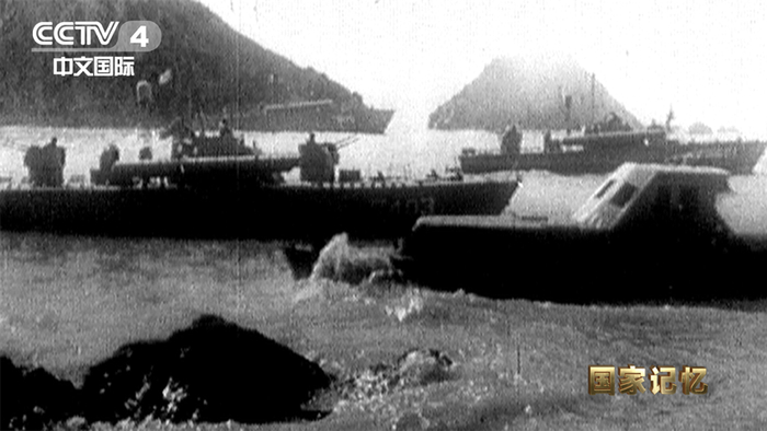  停靠在海湾里的东海舰队鱼雷快艇大队