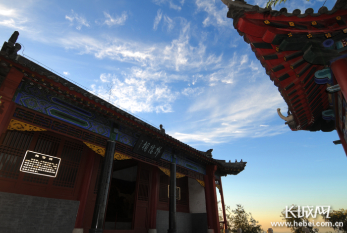 韩信祠。抱犊寨风景区 供图