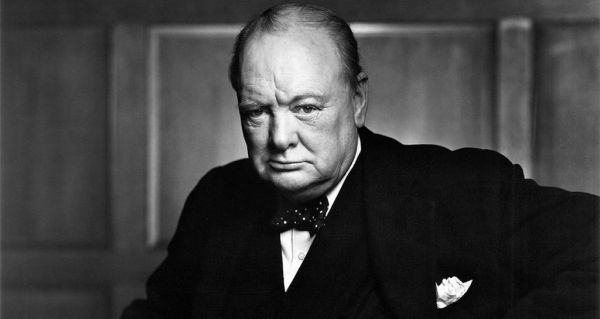 资料图片：英国首相丘吉尔资料图。（英国《泰晤士报》网站）