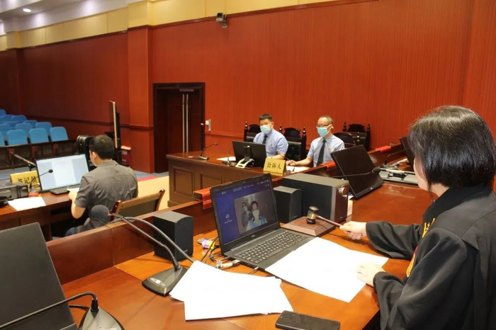  图片来自“柳州政法”