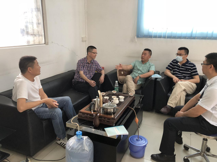 大良街道领导走访调研拟腾挪企业