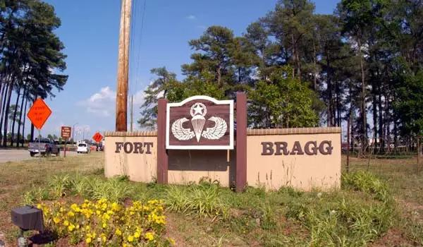 布拉格堡（图源：CNN）