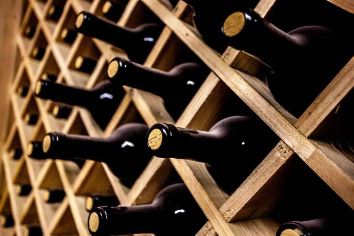 贺兰山东麓是世界最佳酿酒葡萄和葡萄酒产区之一 　　图/视觉中国