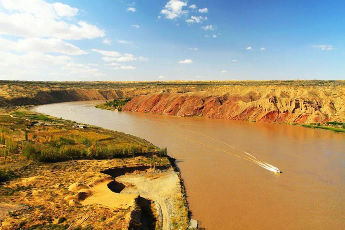 被黄河孕育的土地。图/视觉中国