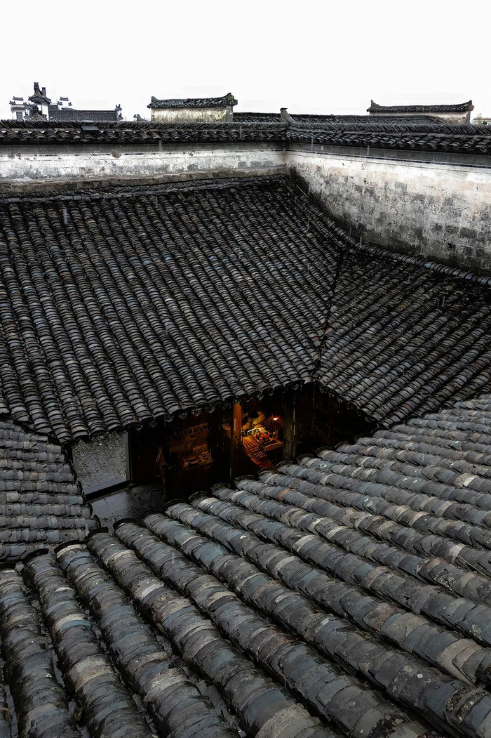 ▲ 雨中的