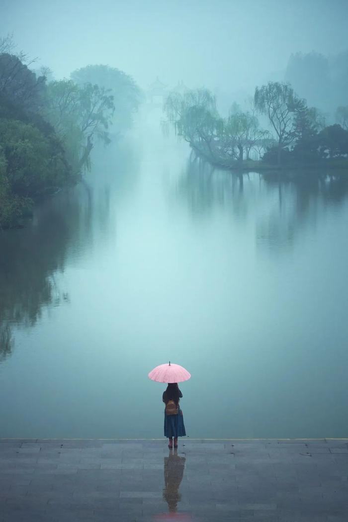 ▲ 扬州瘦西湖，天青色等烟雨。 摄影/清溪